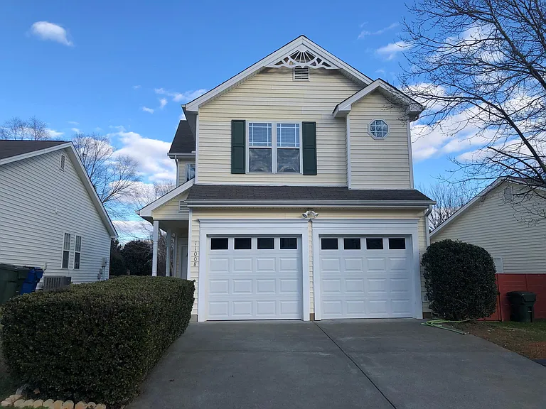 11008 Farmville Rd — Photo 1