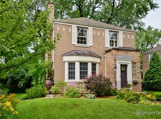 2006 Cleveland St, Evanston, IL 60202