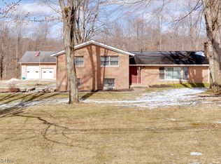 4155 Webb Rd, Ravenna, OH 44266