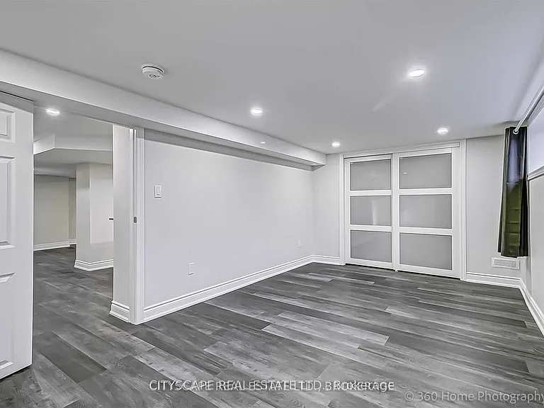 176 Wellesworth Dr #BASEMENT — Photo 14