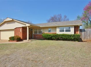 5813 NW 65th St, Warr Acres, OK 73132