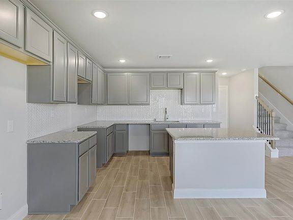 27014 Bel Air Point Lane