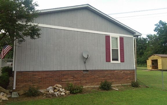 3rd image of 393 Young Ln