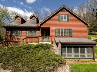 N1990 Stonecrest Rd, La Crosse, WI 54601