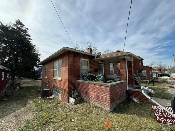 226 W 2nd St, Milan, MO 63556