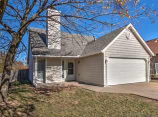 1919 W 56th St S, Tulsa, OK 74107