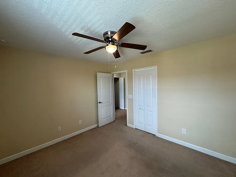 2832 Adelaide Ct — Photo 14
