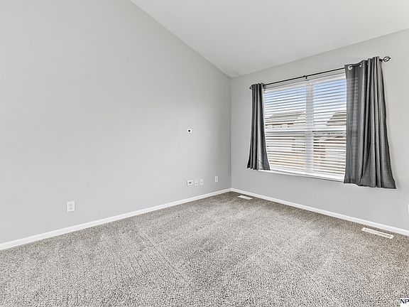 5th image of 16131 Cherrywood St