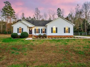 140 Manor Ridge Way, Lexington, NC 27292