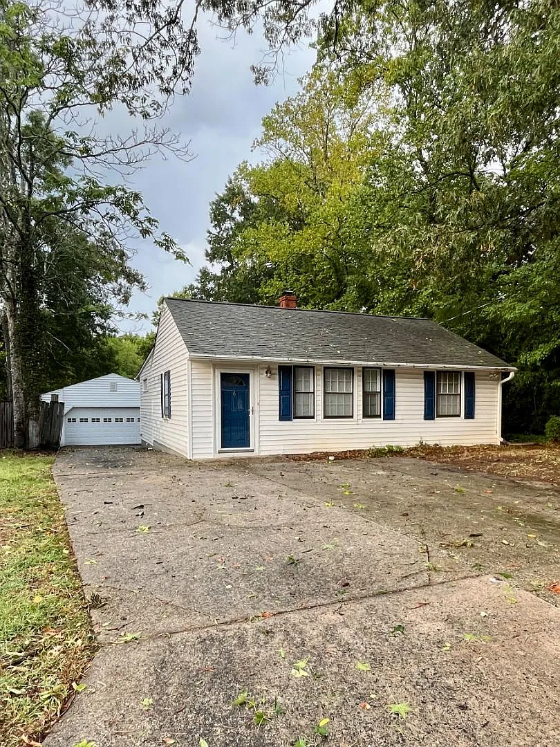 2518 Immanuel Rd — Photo 1