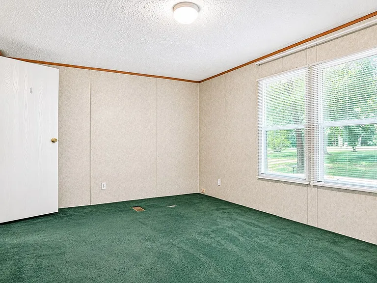 2455 Windle Community Rd — Photo 19
