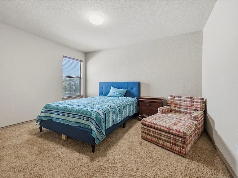 8318 Campeche Bay Pl — Photo 35