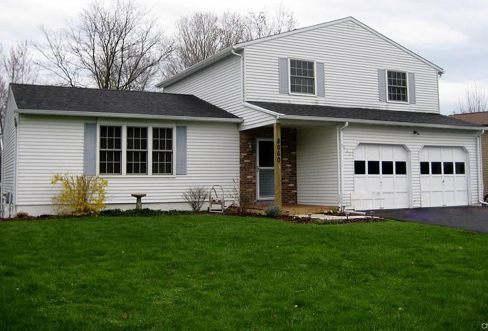1st image of 8060 Spruce Hill Dr
