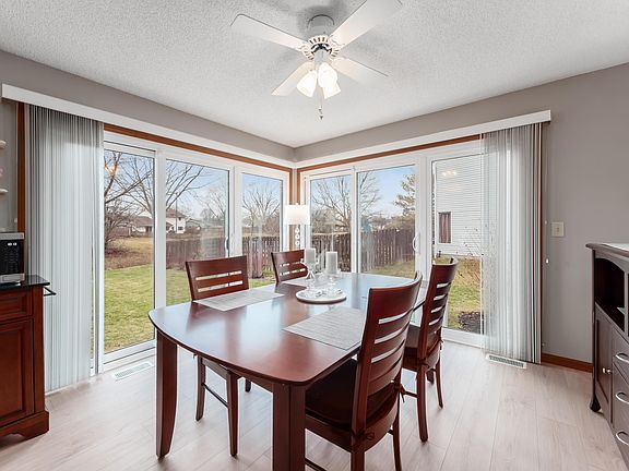 4th image of 3395 Reed Point Dr