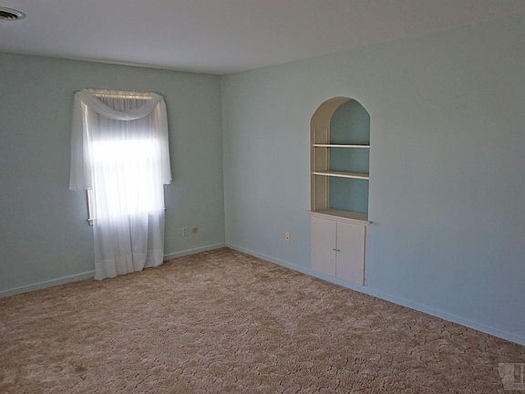 5th image of 1411 College Blvd