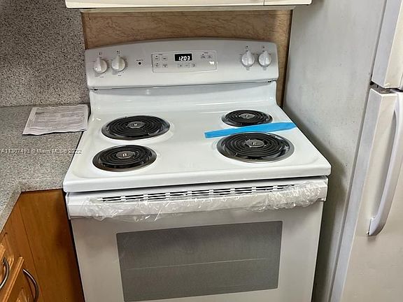 2nd image of 1501 NE 34th Ct APT 5