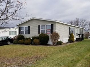6347 Lambert St, Victor, NY 14564