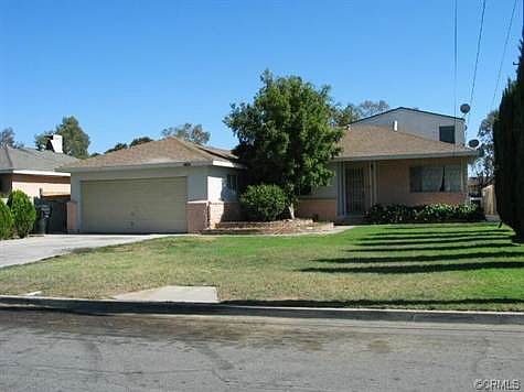 1st image of 17827 Seville Ave