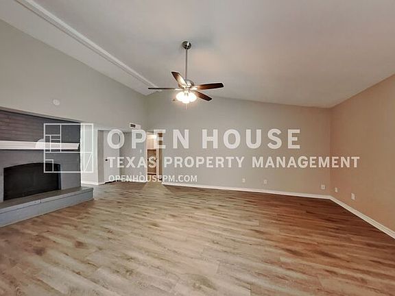 5th image of 504 Heritage Hill Dr