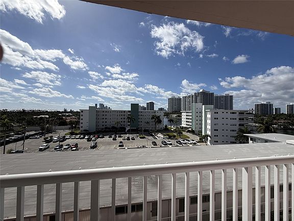 5th image of 3161 S Ocean Dr APT 608