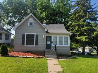 2203 15th Ave, Rockford, IL 61104