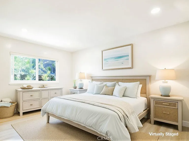 2027 Vista Del Mar St #6 — Photo 32