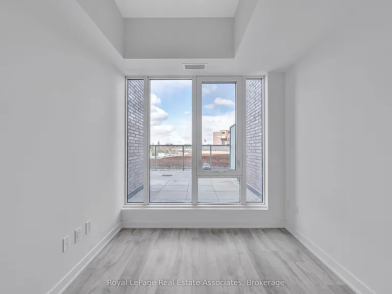 220 Missinnihe Way #324 — Photo 6