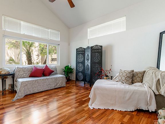 3rd image of 6410 Laguna Mirage Ln
