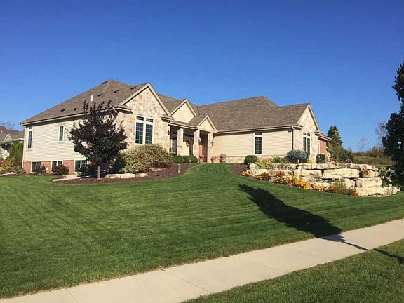 2nd image of 2304 Rustic Woods Ct