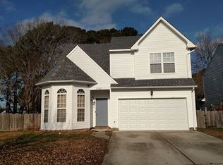 3569 Crofts Pride Dr, Virginia Beach, VA 23453