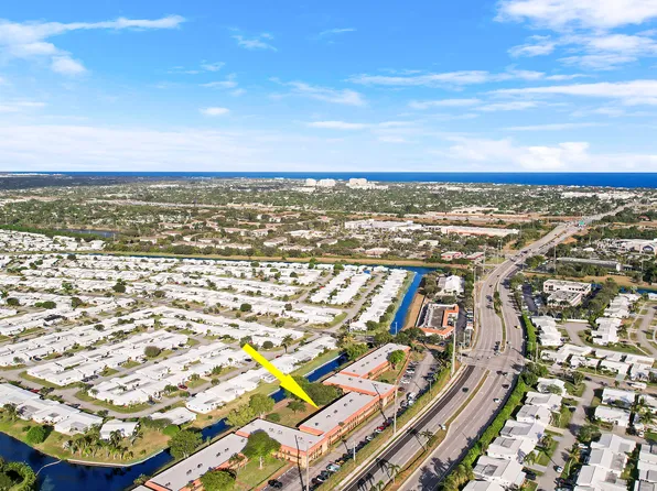 1941 W Woolbright Road #C204, Boynton Beach, FL 33426