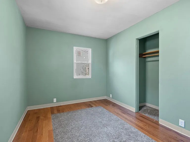 3022 Cottonwood Ln — Photo 10