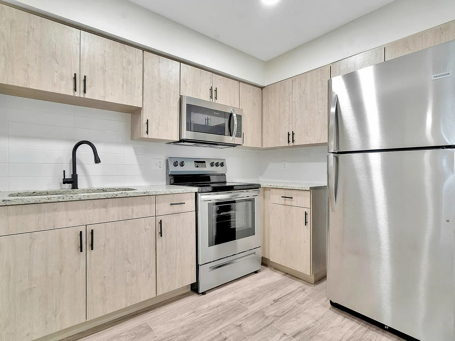 Temple Crest Townhomes — Photo 1