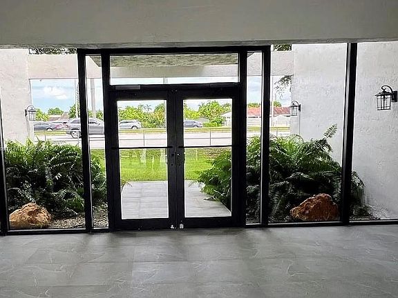 2nd image of 9520 SW 8th St APT 210