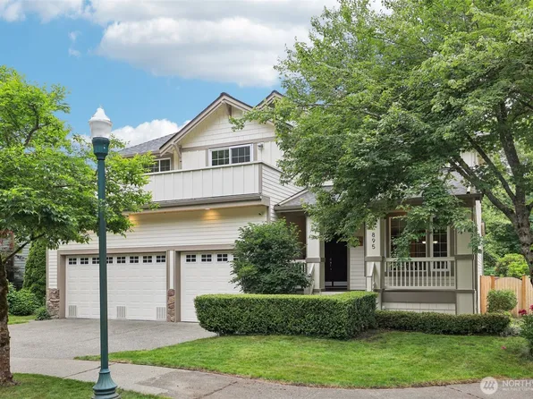 895 Snoqualm Place, North Bend, WA 98045