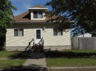 709 Birch Ave, Harvey, ND 58341