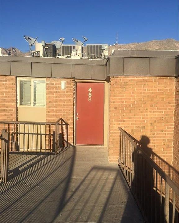 1st image of 4433 Stanton St #458