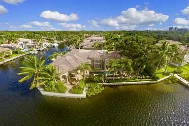 Home For Sale In Harbour Isles