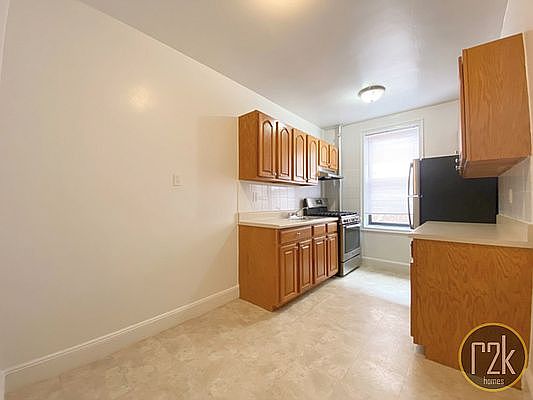 3rd image of 44-15 34th Ave #4H