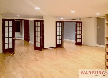 Rented by Warburg