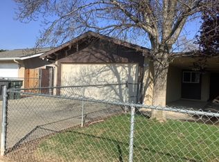 857 Purdue Ave, Clovis, CA 93611