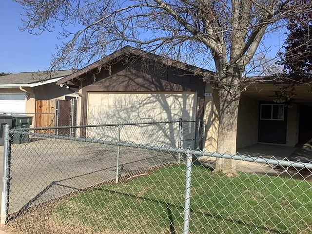 857 Purdue Ave photo 1