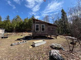 77 Red Ledge Rd, Dixfield, ME 04224