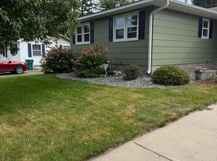 1302 10th Ave NE, Brainerd, MN 56401