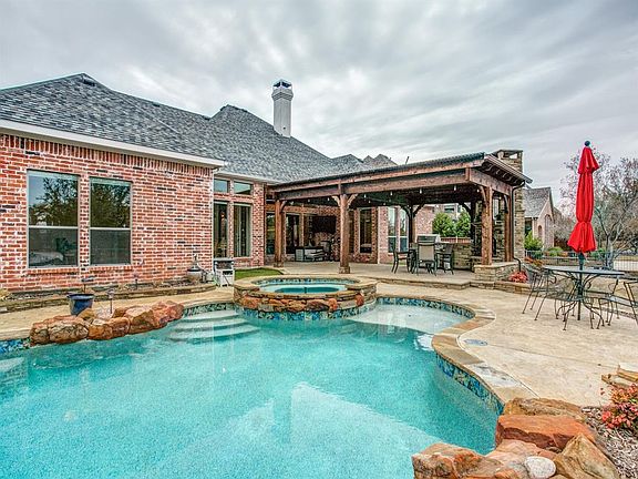 4th image of 5144 Lago Vista Ln