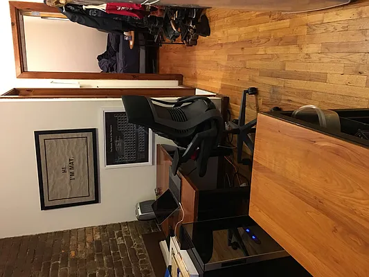 Rented by Peter Meskouris LREB | media 25