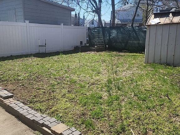 5th image of 14308 Farmers Blvd