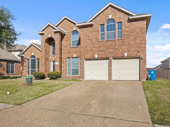 737 Honeysuckle Way, Desoto, TX 75115