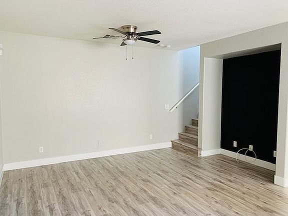 5th image of 920 Douglas Flat Pl