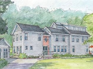 30 Lyon Rd, Brookline, MA 02467